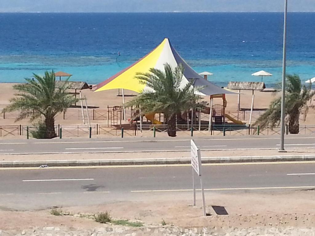 Darna Village Beach Hostel Al Burj Bagian luar foto
