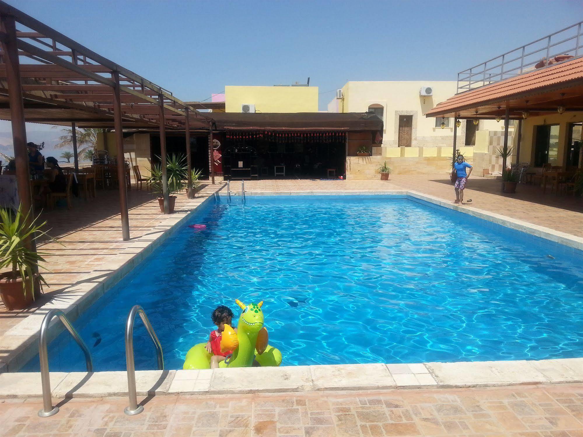 Darna Village Beach Hostel Al Burj Bagian luar foto