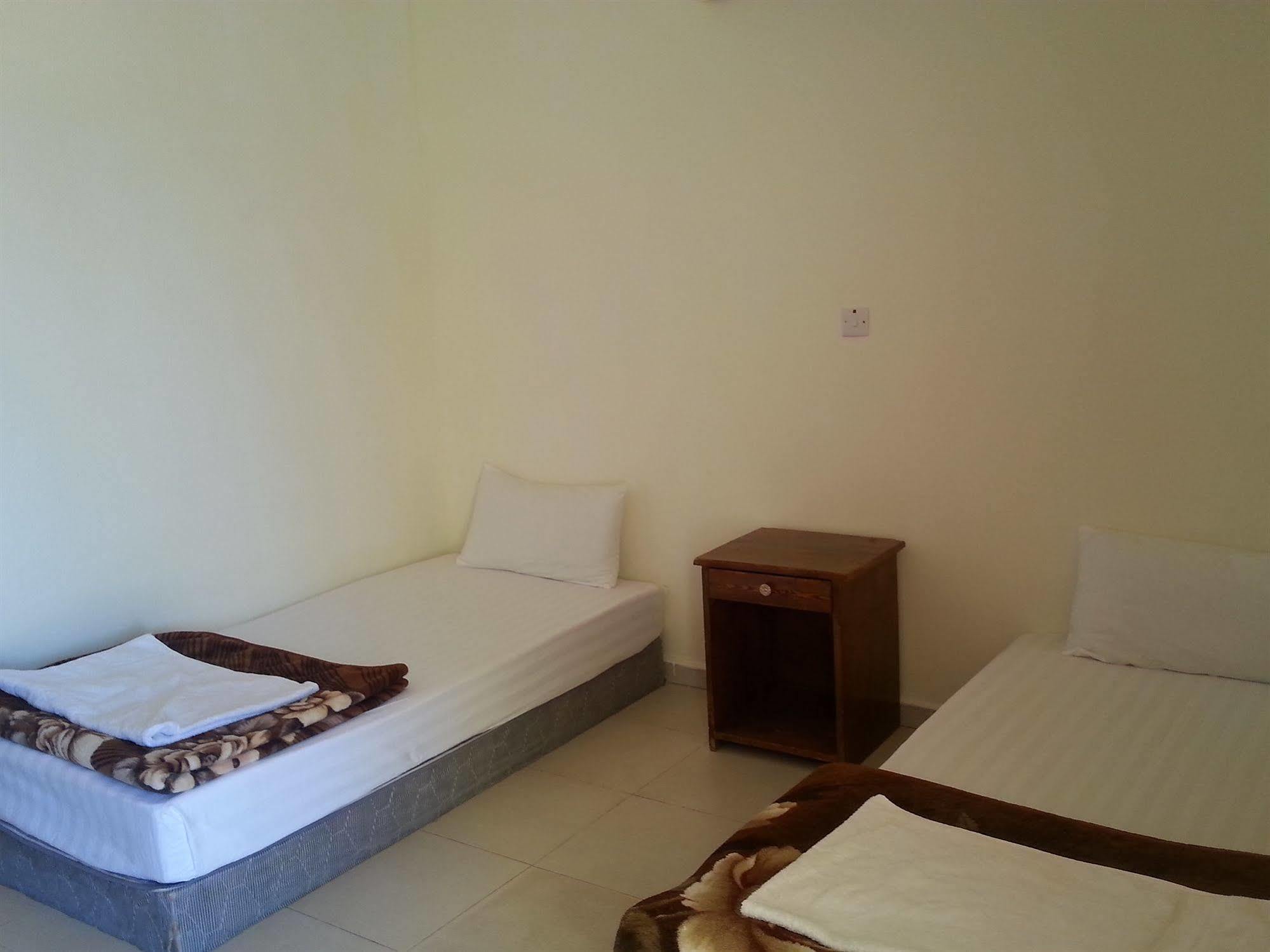 Darna Village Beach Hostel Al Burj Bagian luar foto