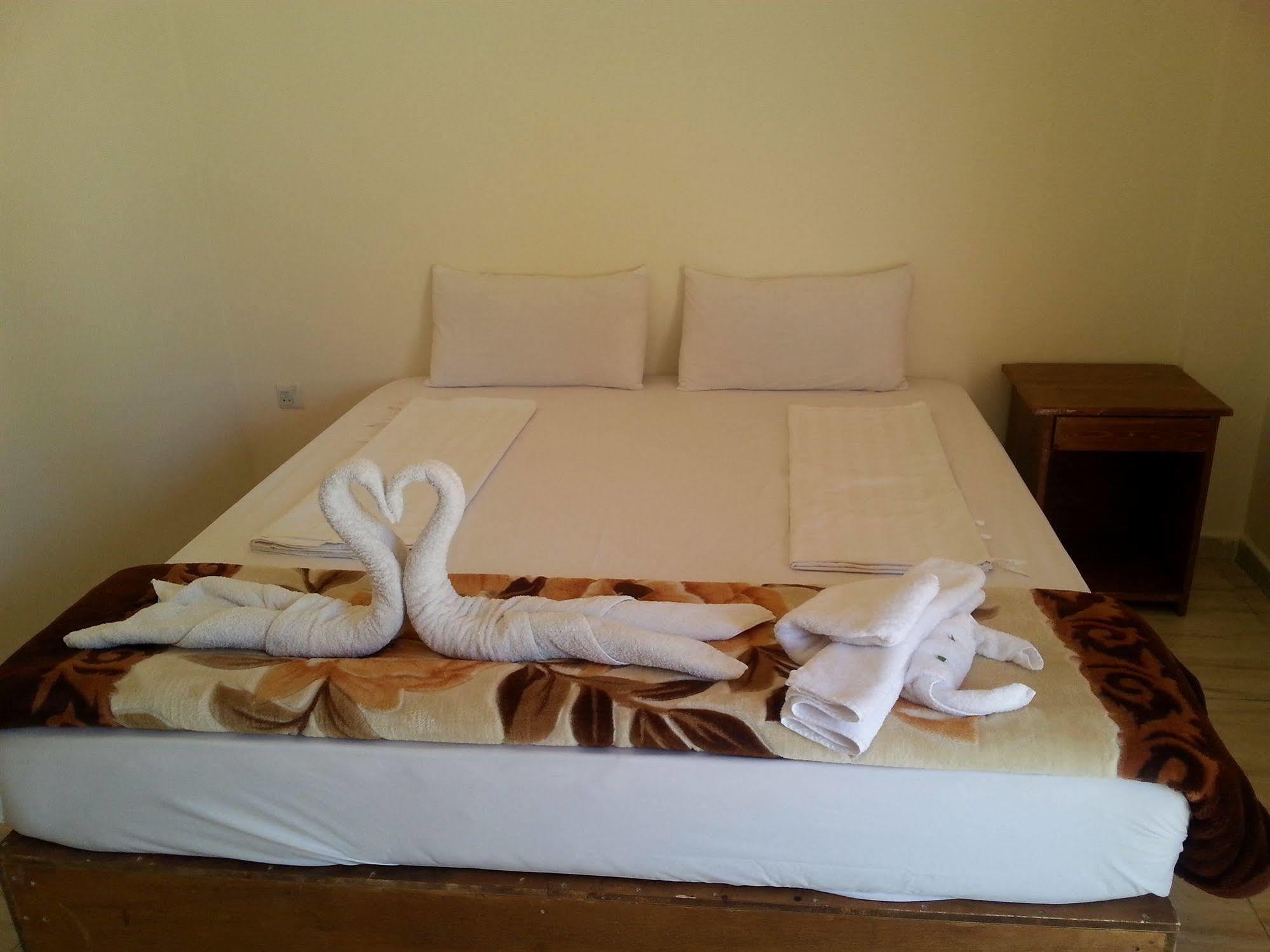 Darna Village Beach Hostel Al Burj Bagian luar foto